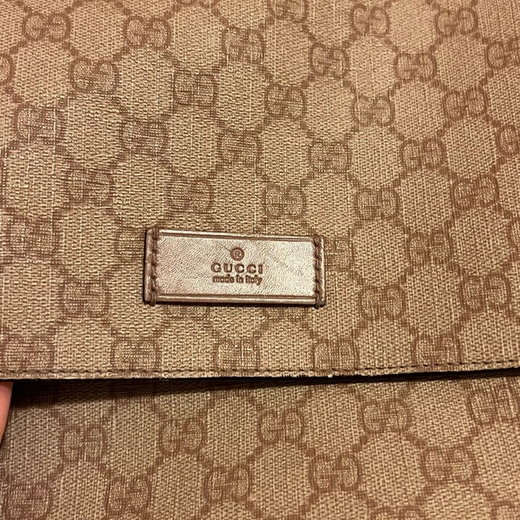 Gucci Supreme Diaper Bag - Picture 14 of 15